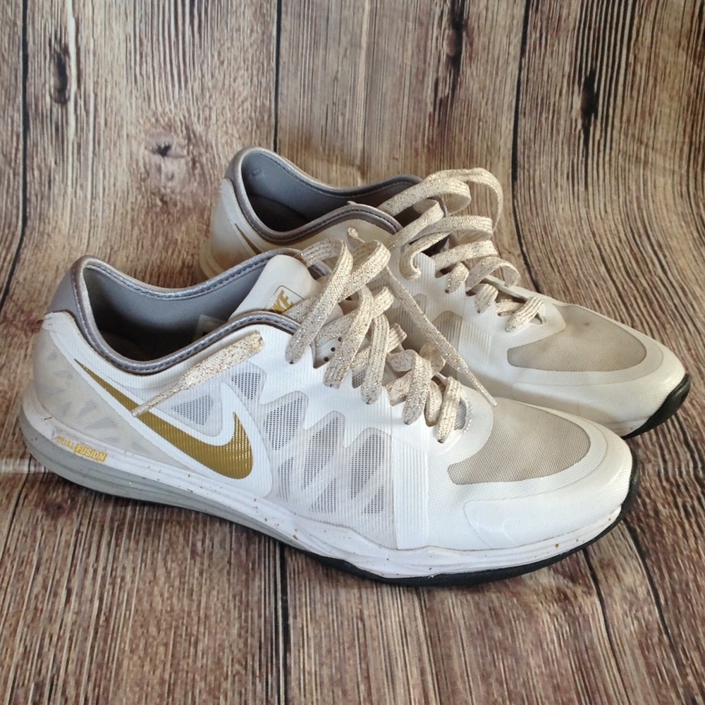Nike Size 7.5 Training Sneakers